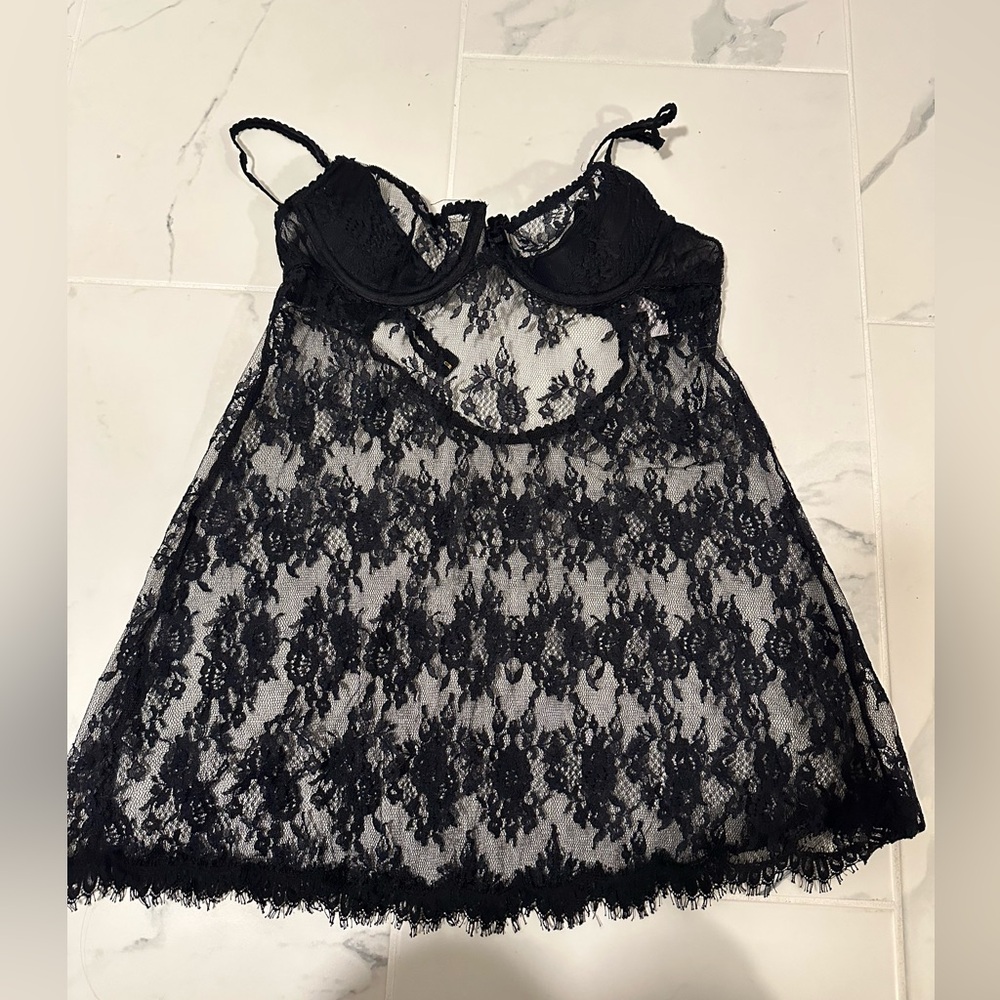 NEW Victoria's Secret Black Lace Chemise Tank Top
